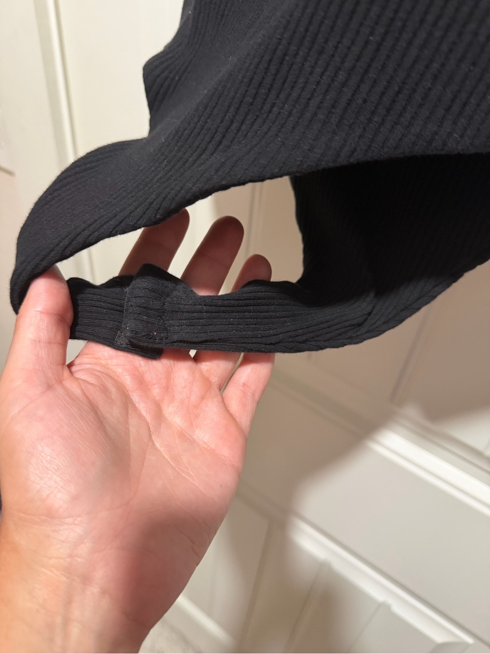 Black Ribbed Tie-Shoulder Bodysuit - Women - Picture 4 of 4